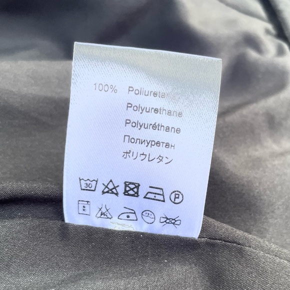 Lolitas&Lolos Black Cropped Leatherette Jacket S Feathers Snap Button Cute Goth - Picture 10 of 16